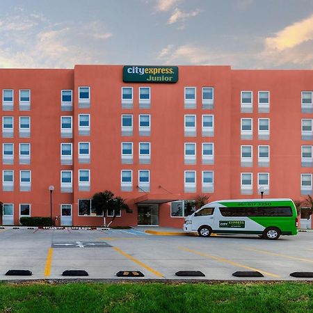 City Express Junior By Marriott Tuxtla Gutierrez Poliforum Exterior photo