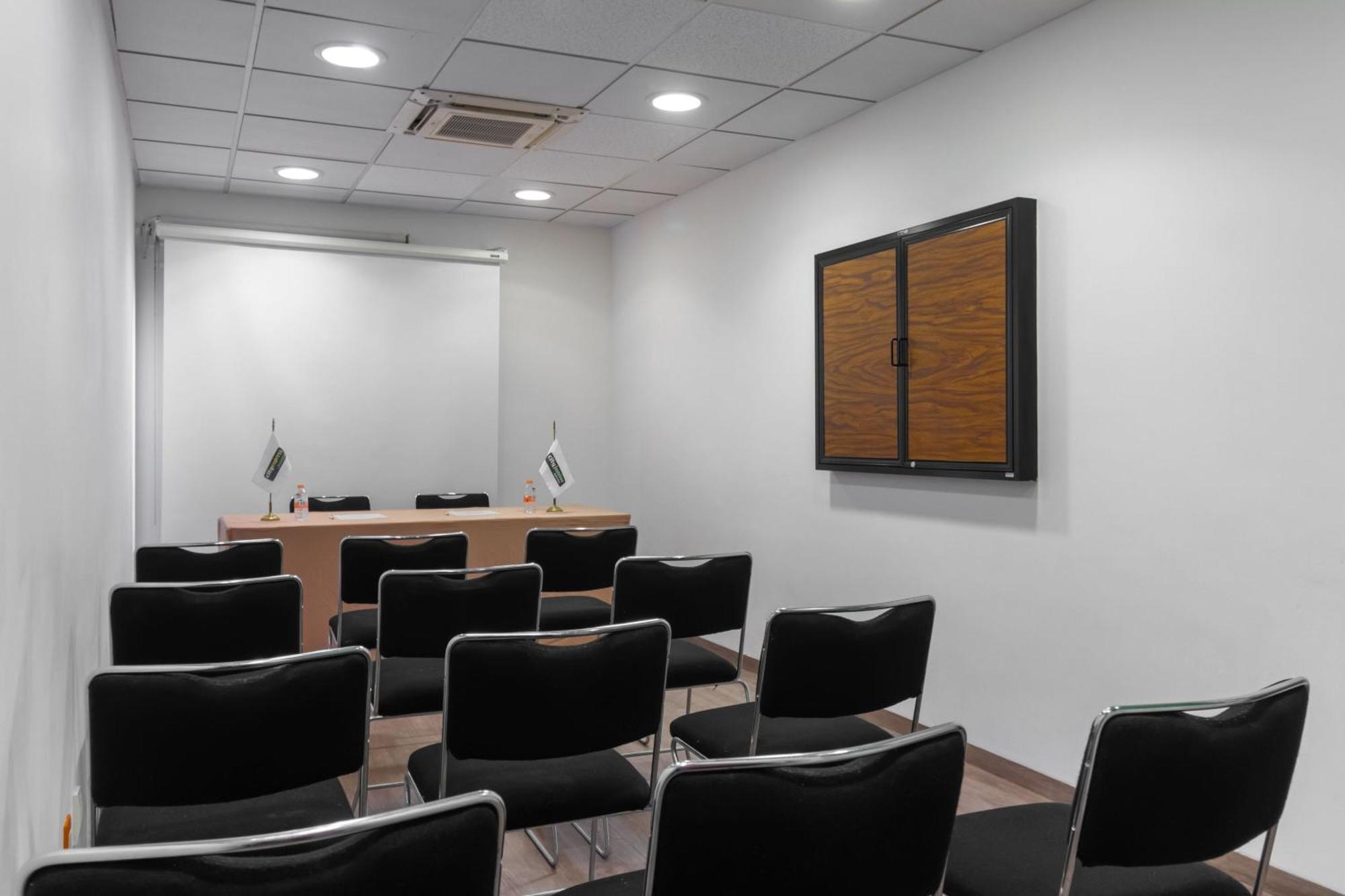 City Express Junior By Marriott Tuxtla Gutierrez Poliforum Exterior photo