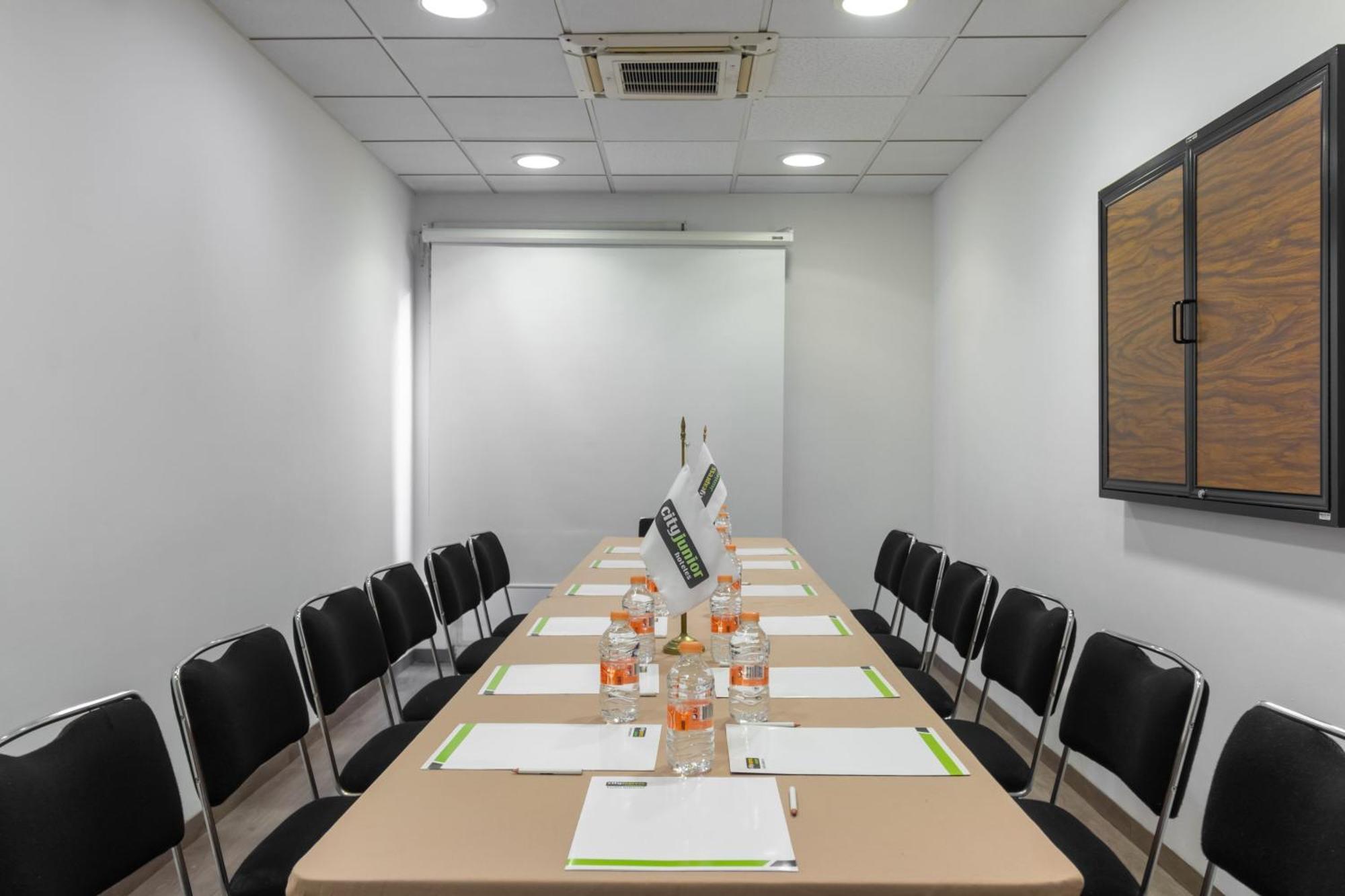 City Express Junior By Marriott Tuxtla Gutierrez Poliforum Exterior photo