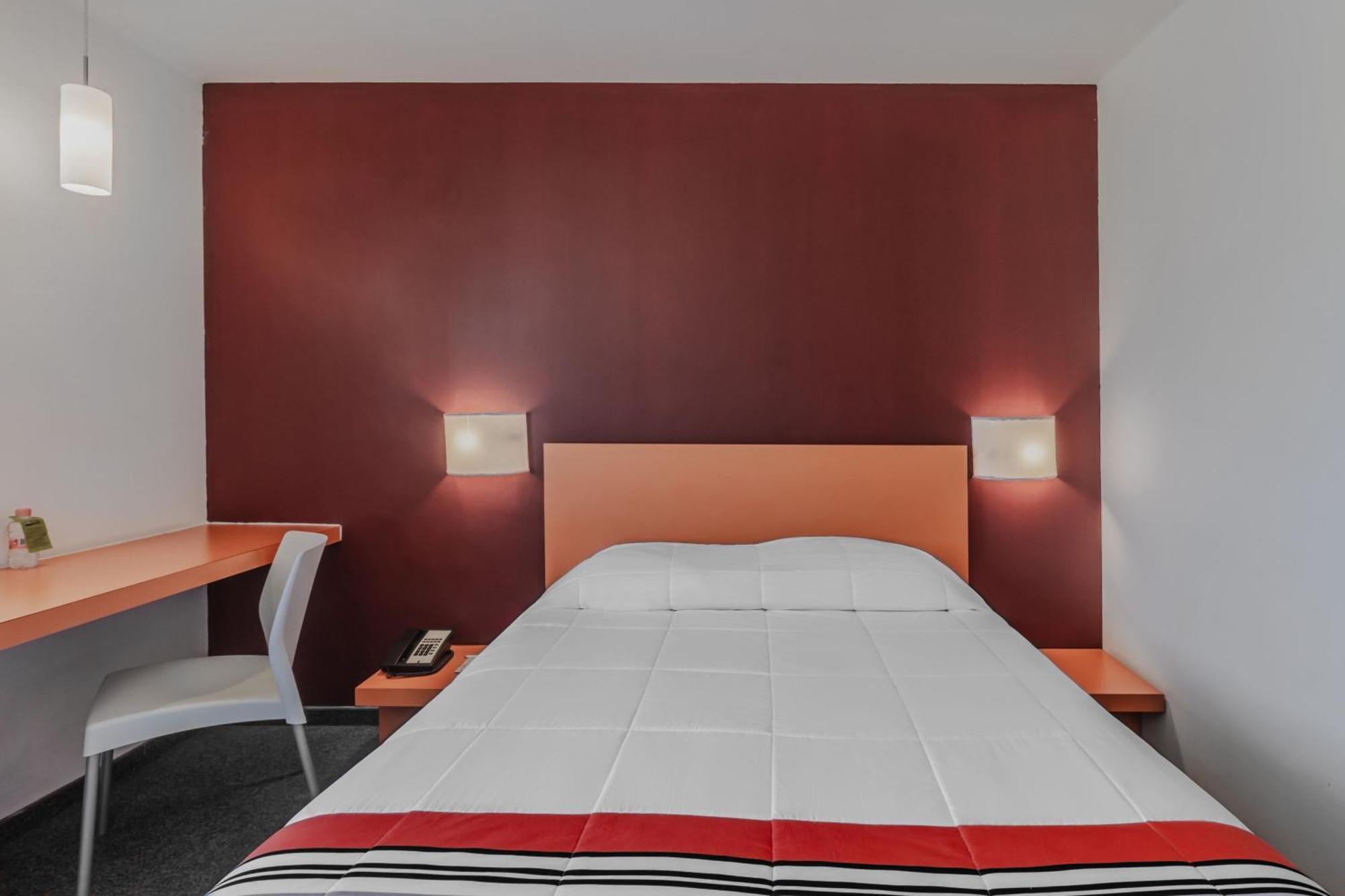 City Express Junior By Marriott Tuxtla Gutierrez Poliforum Exterior photo