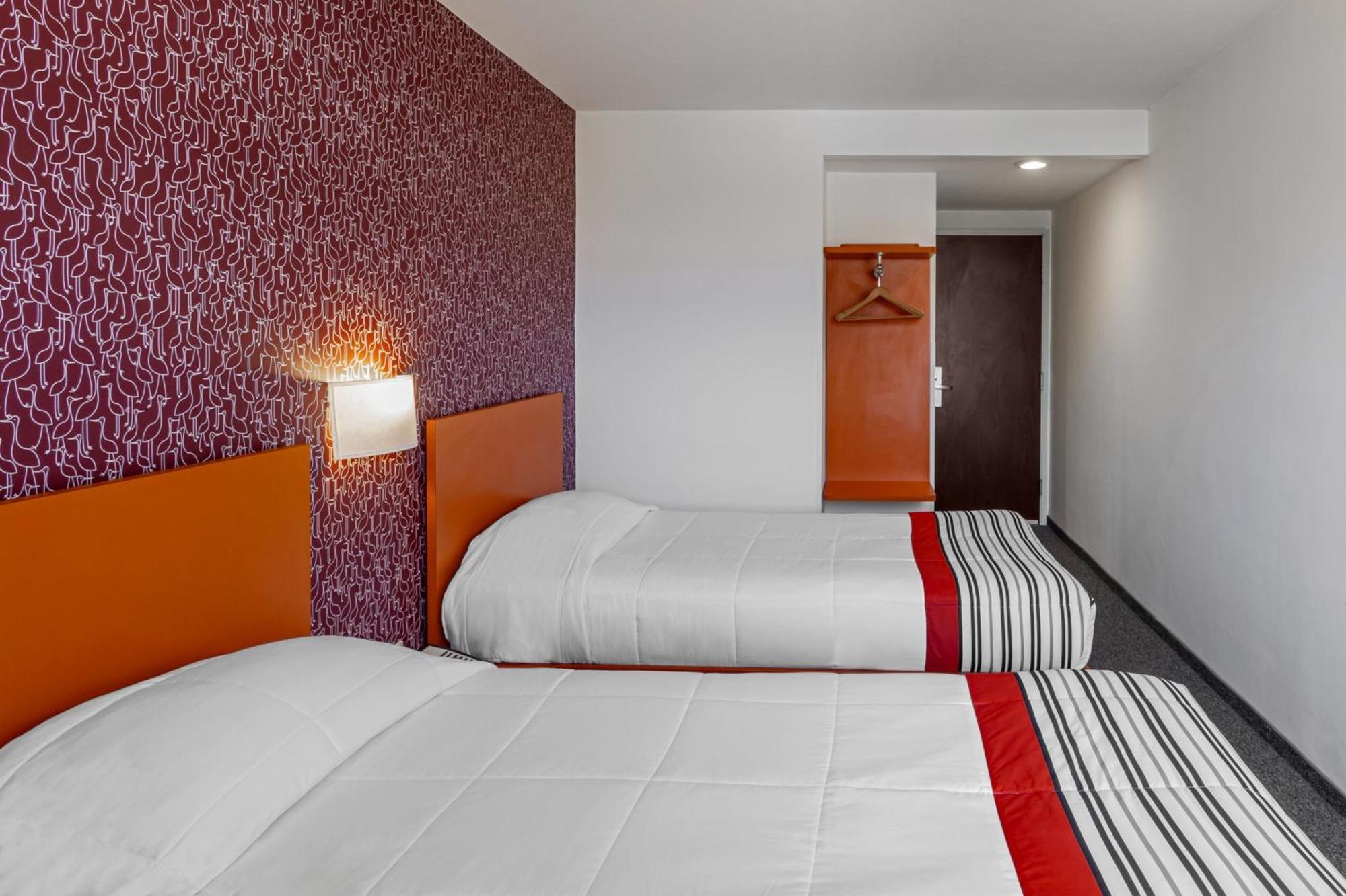 City Express Junior By Marriott Tuxtla Gutierrez Poliforum Exterior photo